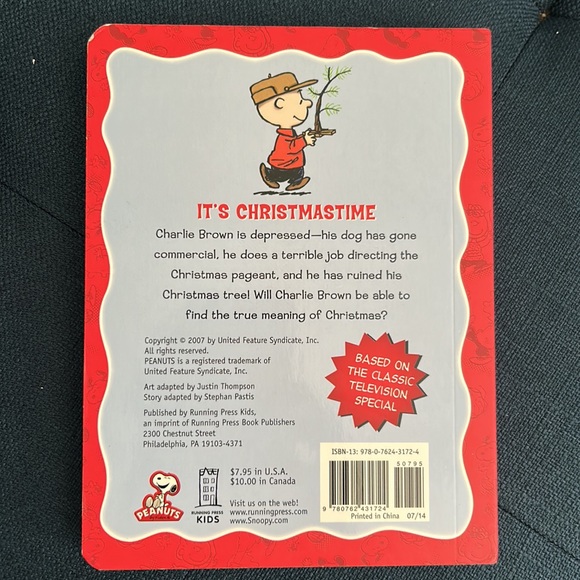 A Charlie Brown Christmas boxed book set  and coloring kit - Picture 10 of 13